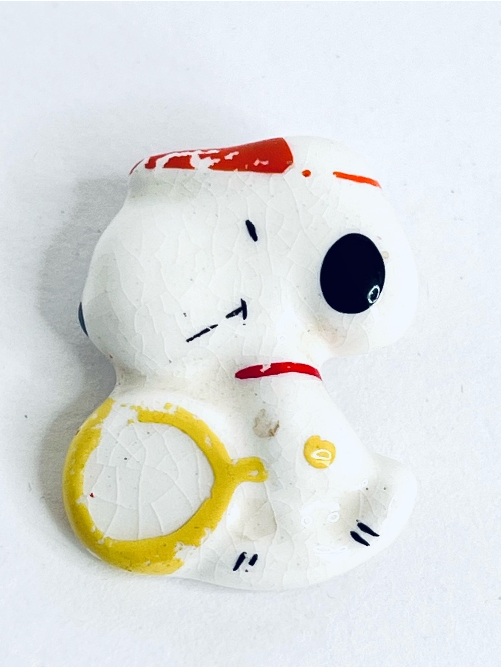 Vintage Snoopy Tennis Brooch Ceramic Pin Peanuts UFS Racket Collectible
